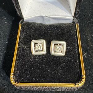 14 Kt White Gold and Diamond Earrings 3.4 grams of gold 0.30 carats